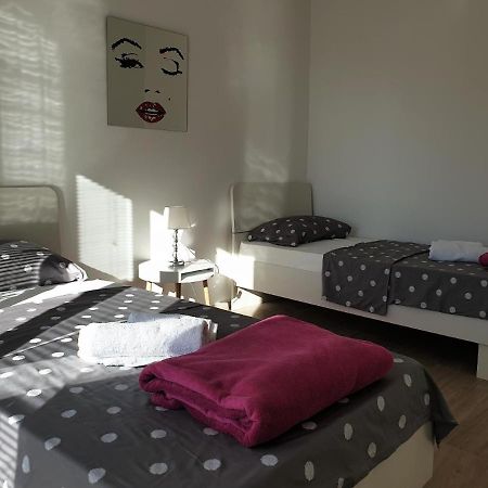 Premium Apartments Adore Novalja Eksteriør bilde