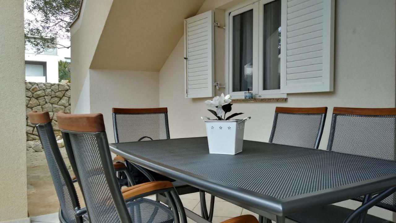 Premium Apartments Adore Novalja Eksteriør bilde