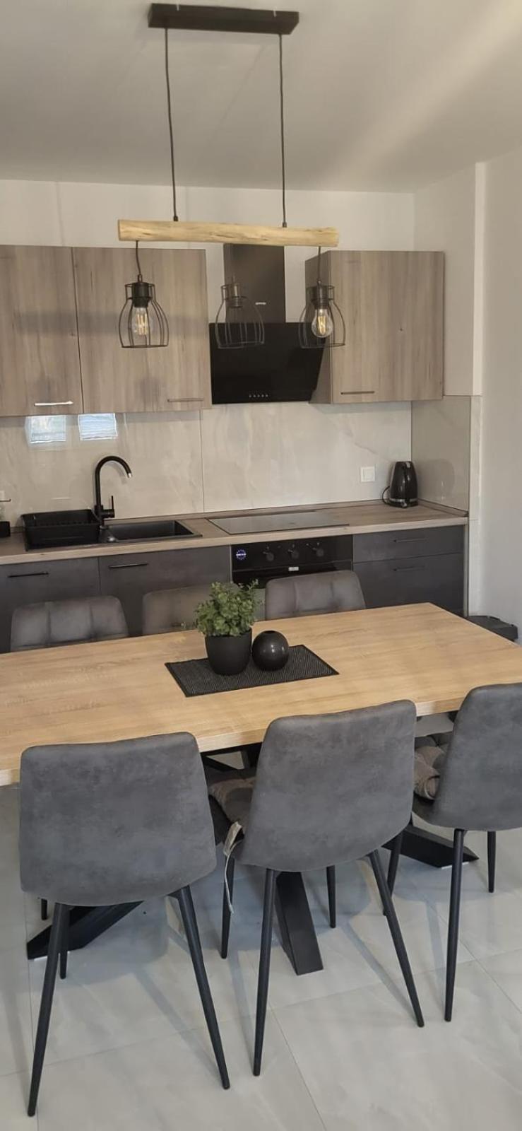 Premium Apartments Adore Novalja Eksteriør bilde