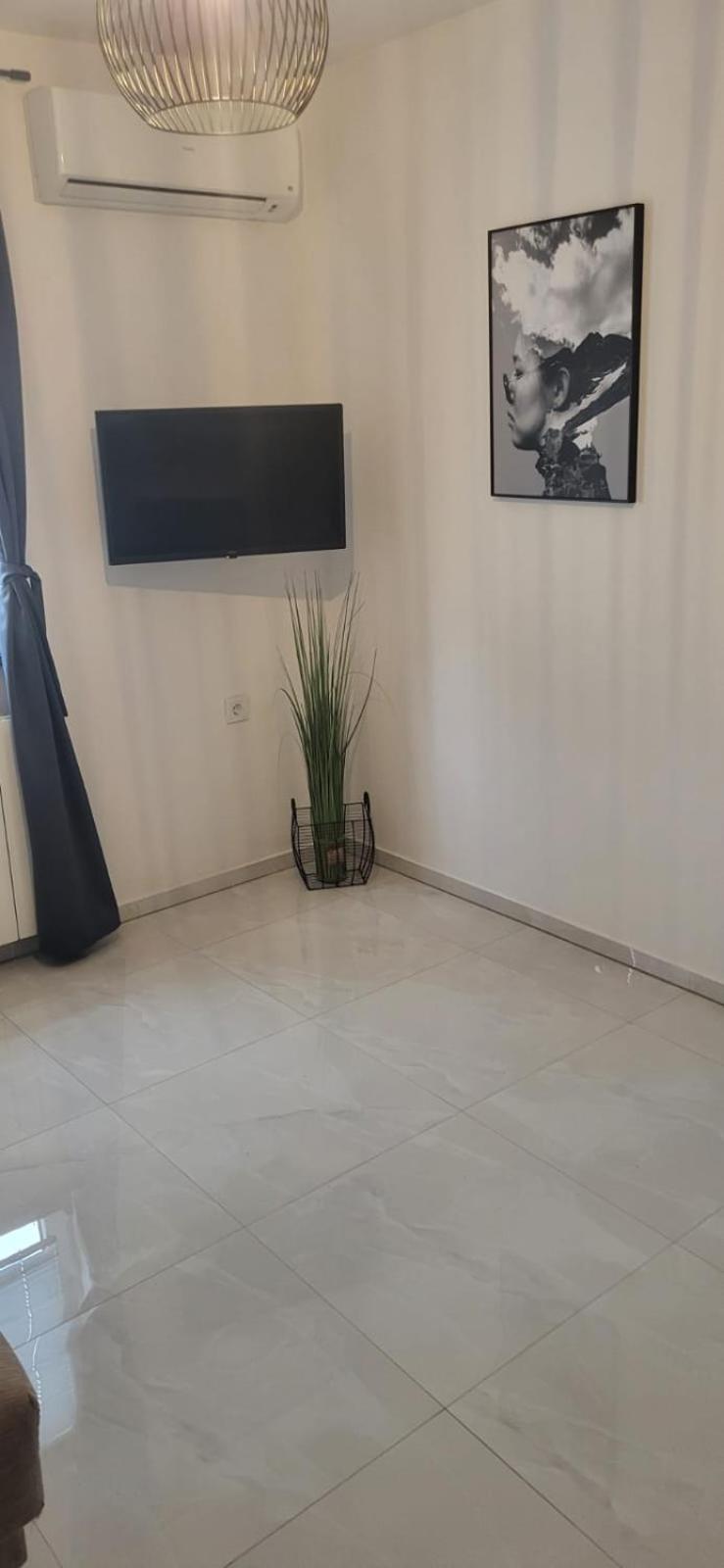 Premium Apartments Adore Novalja Eksteriør bilde